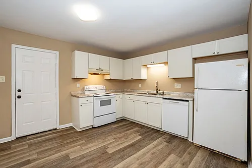 1310 Marne Ave Photo 1
