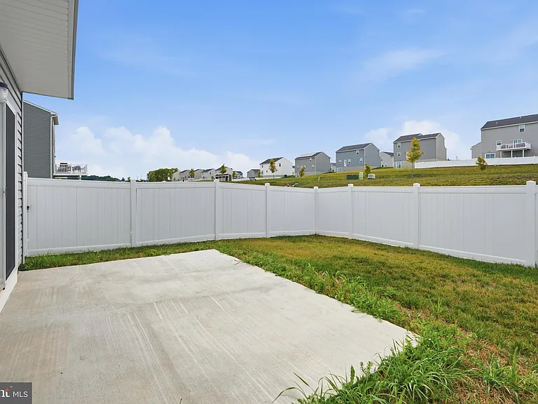 64 Dripping Spring Dr — Photo 19