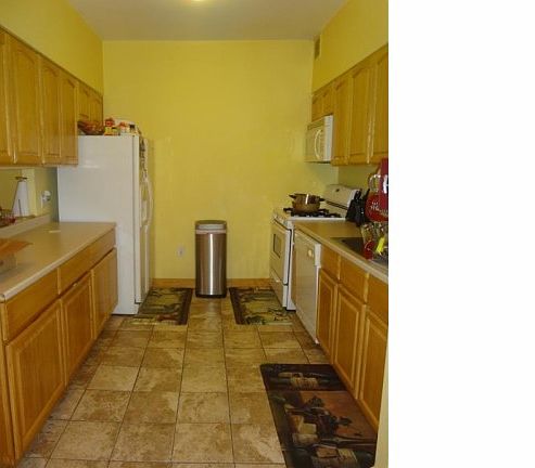 3rd image of 35 Hudson St #2A