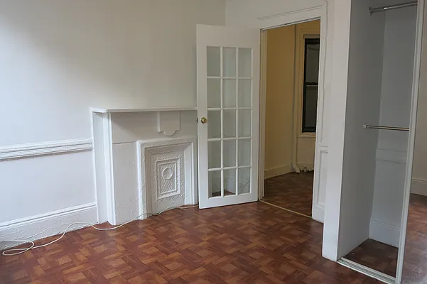 Rented by Manhattan Best Realty, Inc. | media 10