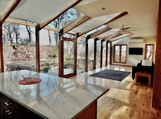 16 Great Island Rd, East Sandwich, MA 02537