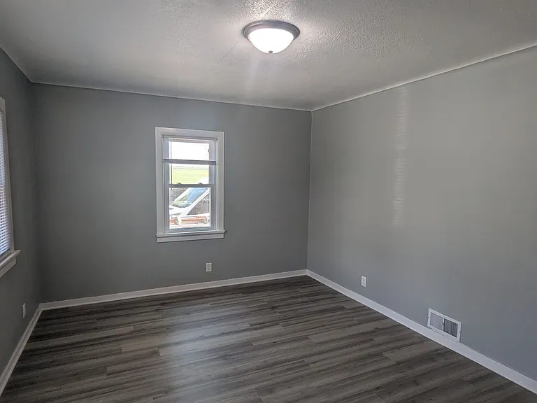 2816 Idaho St — Photo 10