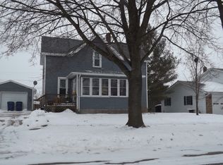 718 Henry St, Kewaunee, WI 54216