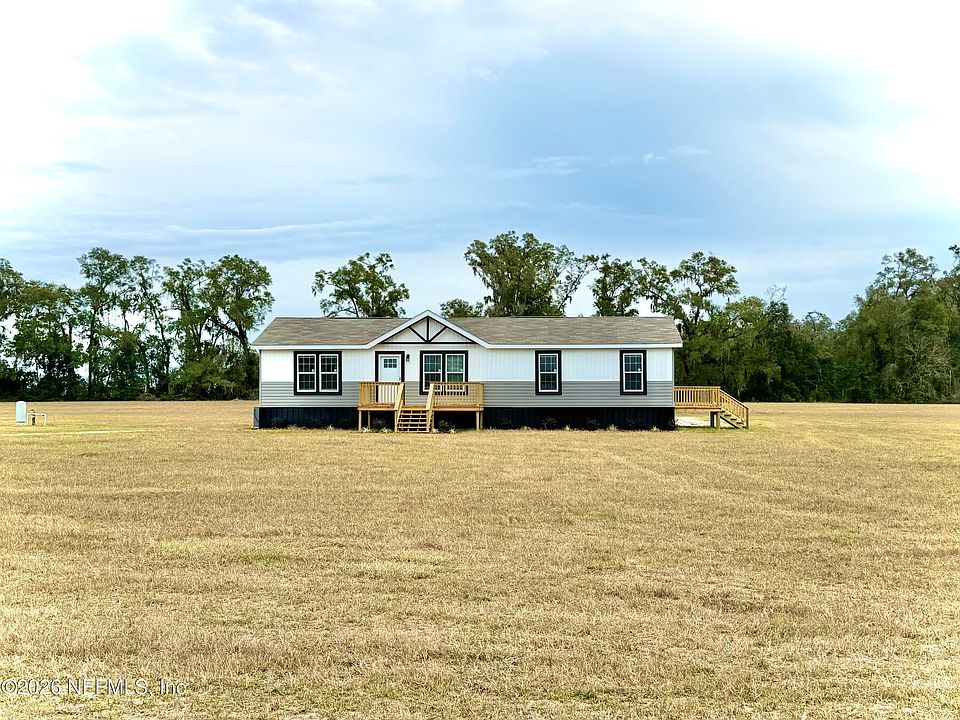 1st image of 13447 SW 195TH Avenue