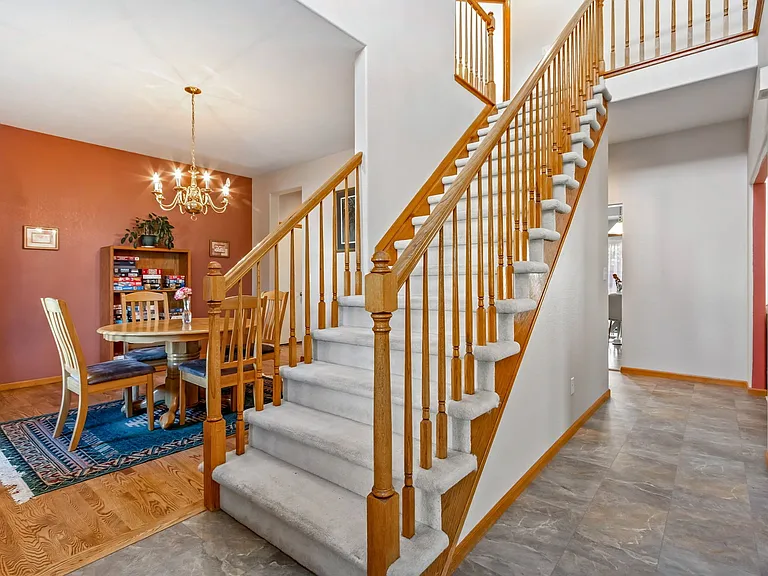 3761 Bromley Dr — Photo 5