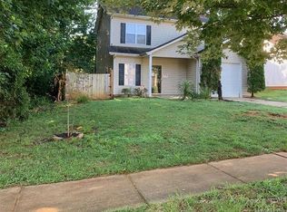 8209 Pozzi Rd, Charlotte, NC 28216