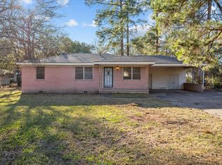 1303 Voyle St, Lufkin, TX 75901