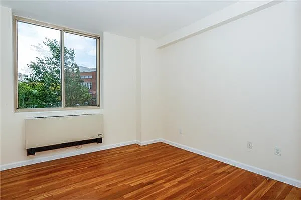 Sold by Avenue Sotheby's International Realty | media 7