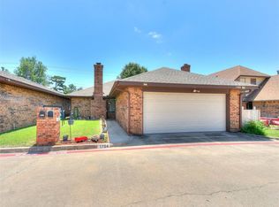 1704 Lionsgate Cir, Bethany, OK 73008
