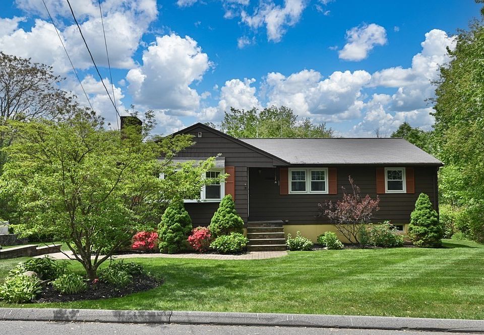 1st image of 45 Hobson St