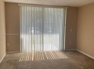 520 SW 111th Ave APT 103, Hollywood, FL 33025