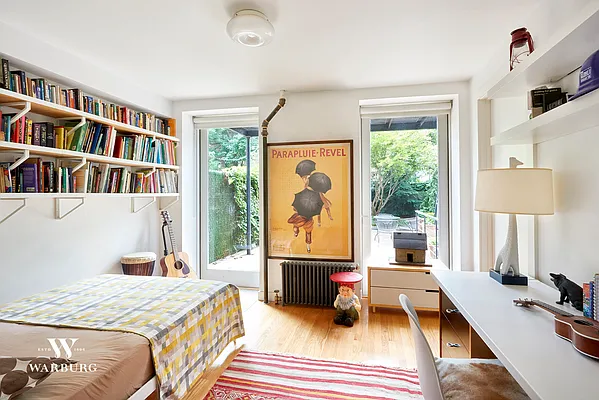 Rented by Warburg | media 26