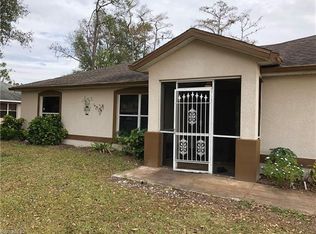 1910 Whitman Ave, Lehigh Acres, FL 33972