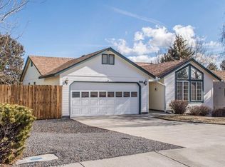 988 NE Locksley Dr, Bend, OR 97701