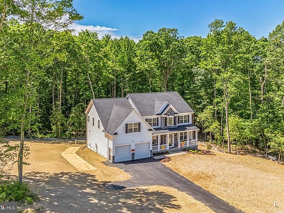 4th image of 24801 Preston Ct