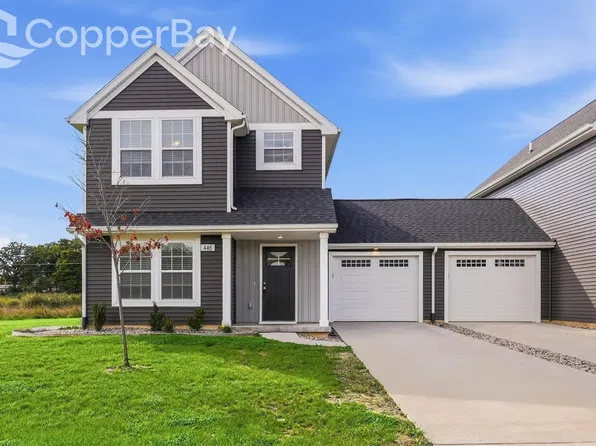 446 Hidden Meadows Dr, Hillsdale, MI 49242
