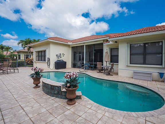 5th image of 7019 Antinori Ln