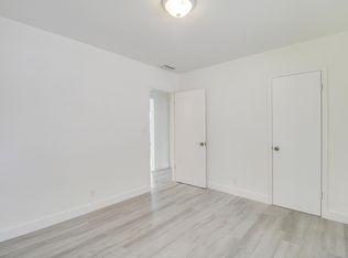 527 Jackson Ave, Greenacres, FL 33463