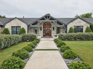 1707 Randel Rd, Nichols Hills, OK 73116