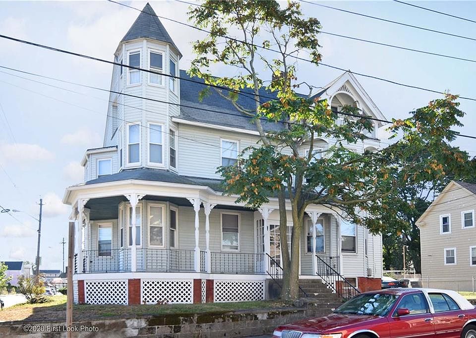 2nd image of 81 Waterman Ave