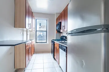 940 Saint Nicholas Avenue