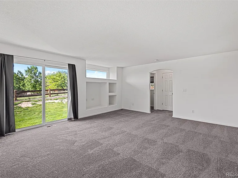 5160 Ashbrook Cir — Photo 26