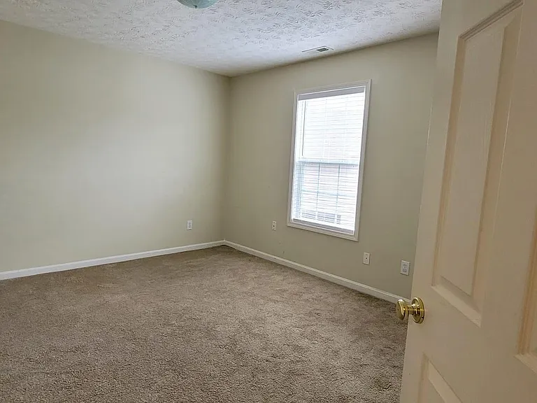 5603 Collington Ct — Photo 23