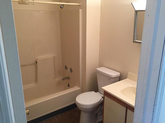 2nd image of 6826 Plaza Dr APT 11