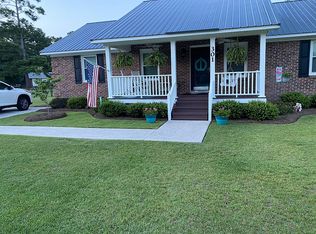 301 Watson Cir, Hartsville, SC 29550