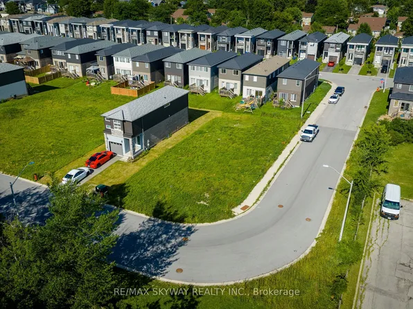 229 Iva St, Welland, ON L3B 1W4