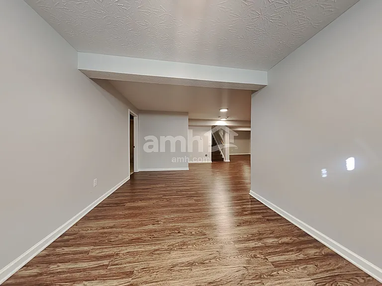 5212 Man O War Dr — Photo 22