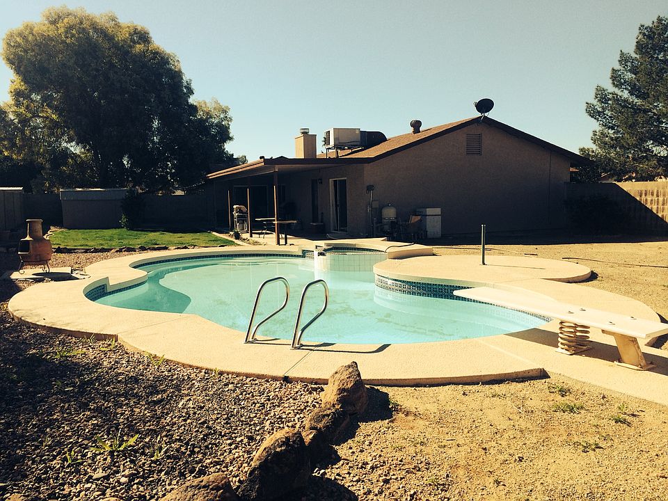 2nd image of 17855 N 41st Ave