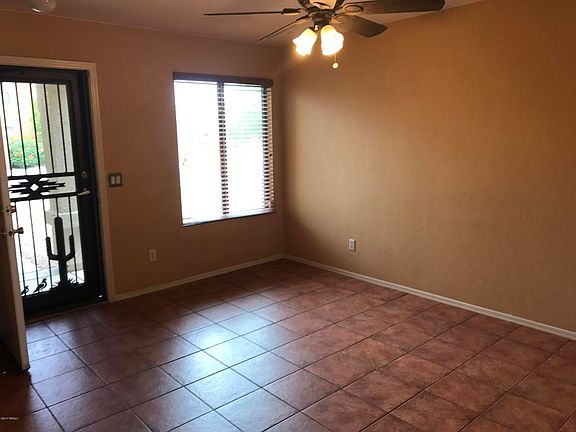 4th image of 2947 N Silver Island Way