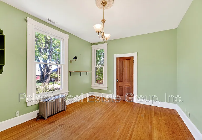 1507 Broadway St — Photo 28