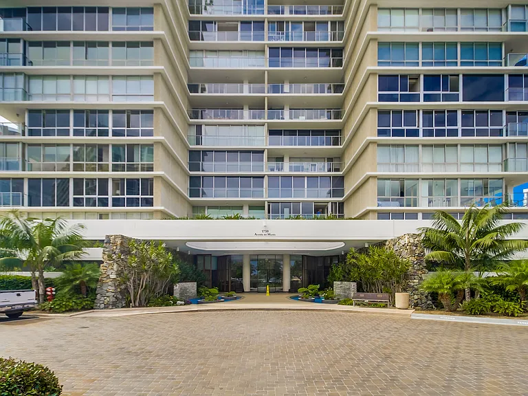 1750 Avenida Del Mundo #308 — Photo 31