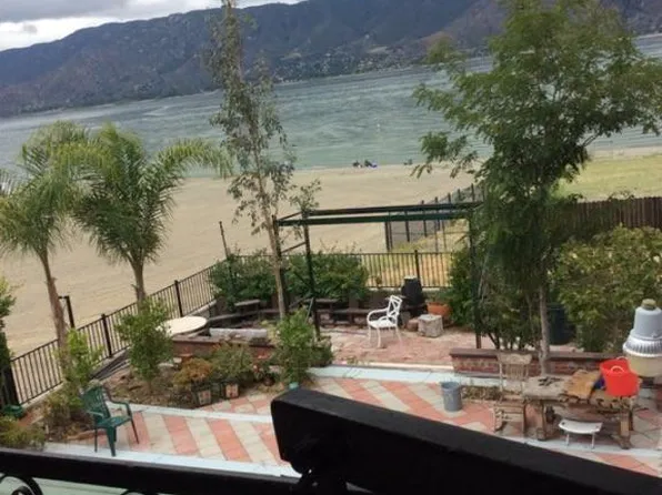 1400 W Lakeshore Dr, Lake Elsinore, CA 92530