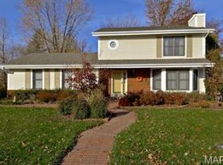 657 Lakewood Dr, Lake Saint Louis, MO 63367