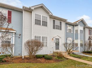 1420 Charleston Ct, Geneva, IL 60134