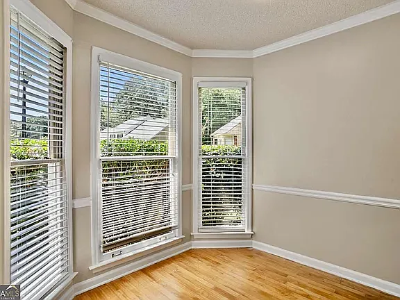 1140 Magnolia Way SE — Photo 8