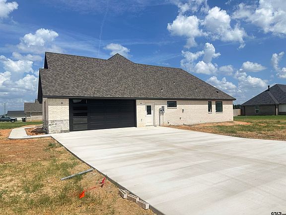 4th image of 16332 Market Ct