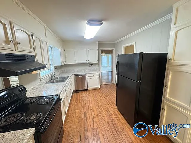7403 Wall Triana Hwy — Photo 10