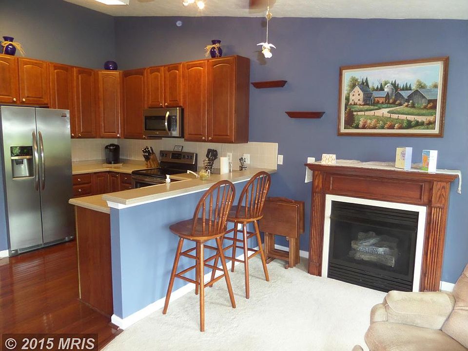 1st image of 305 Willrich Cir Unit L