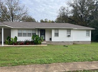 306 Cross Ave, Whiteville, TN 38075