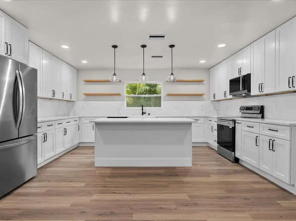 426 Bayberry Drive, West Palm Beach, FL 33403