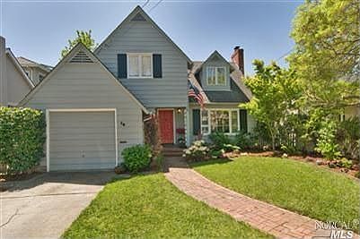 1st image of 14 Agatha Ct