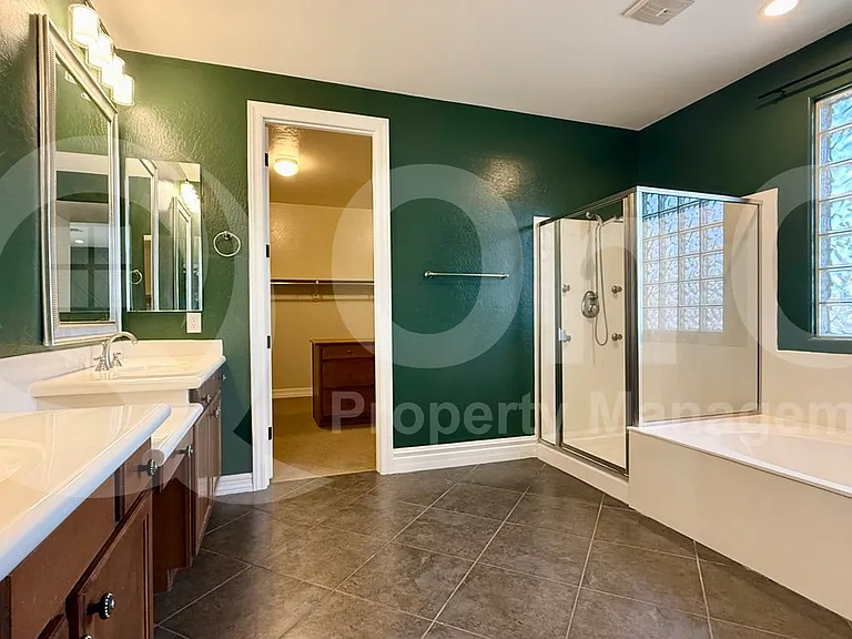3115 E Ironside Ct — Photo 25