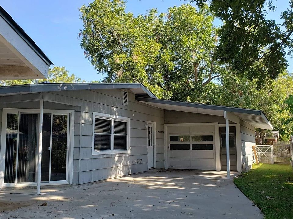 1st image of 146 Cardinal Dr