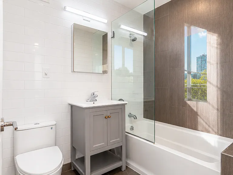 122 Boerum St #3D — Photo 5
