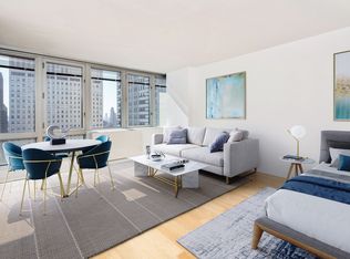 150 E 44th St APT 45A, New York, NY 10017