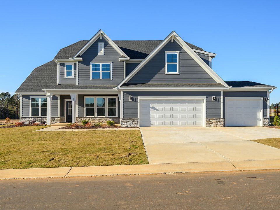 1st image of 66 Tennyson Dr